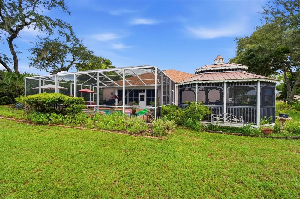 10531 MIRACLE LANE New Port Richey, FL 34654