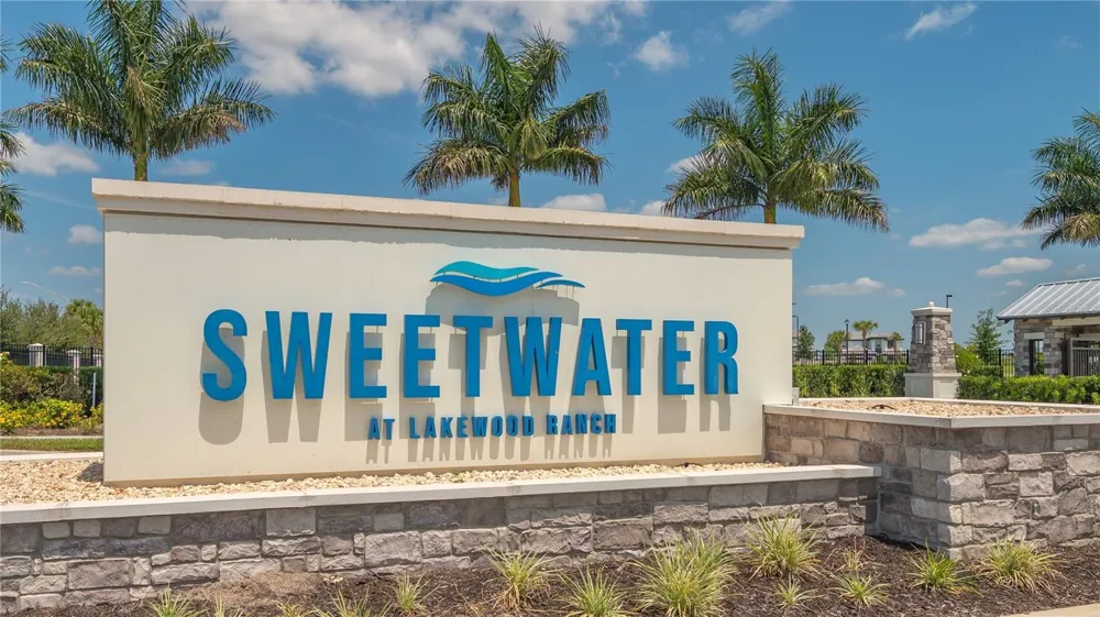 17675 SAVORY MIST CIRCLE Lakewood Ranch, FL 34211