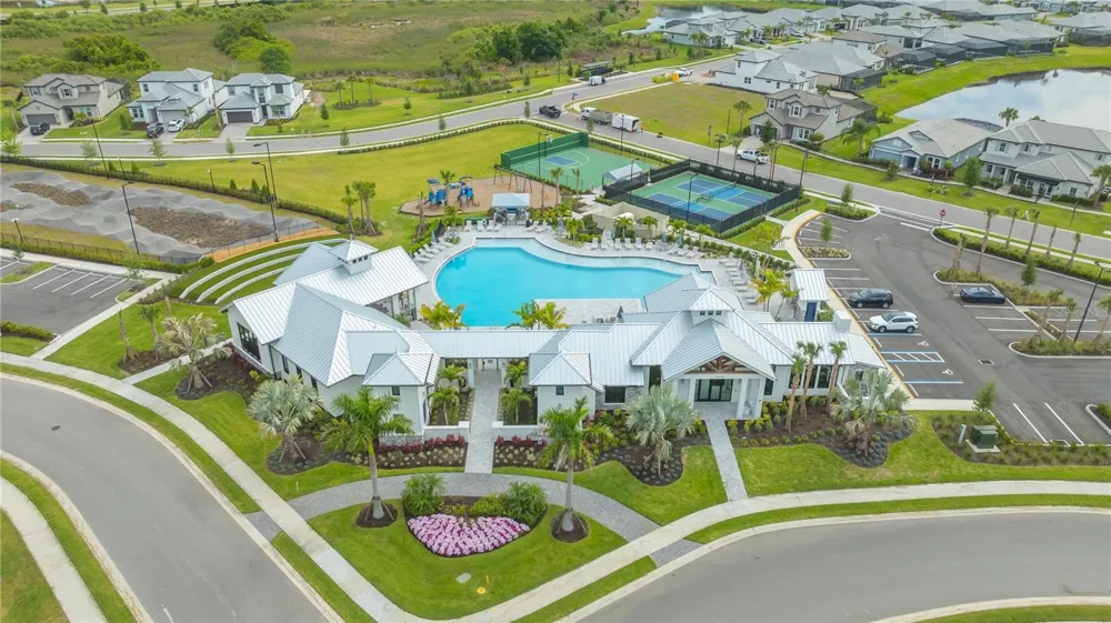 17675 SAVORY MIST CIRCLE Lakewood Ranch, FL 34211