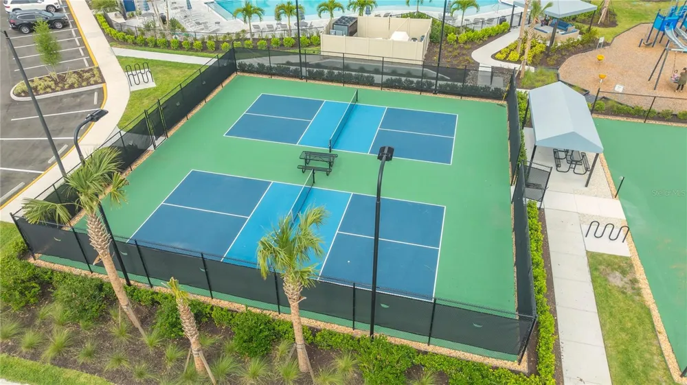 17675 SAVORY MIST CIRCLE Lakewood Ranch, FL 34211