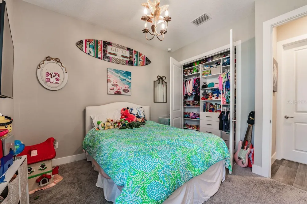 10470 PURPLE THISTLE WAY San Antonio, FL 33576