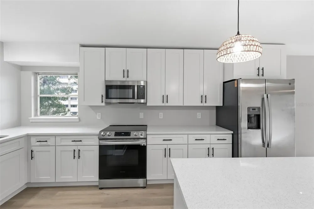 2950 W BAY DRIVE #B1 Belleair Bluffs, FL 33770