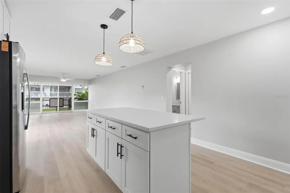 2950 W BAY DRIVE #B1 Belleair Bluffs, FL 33770