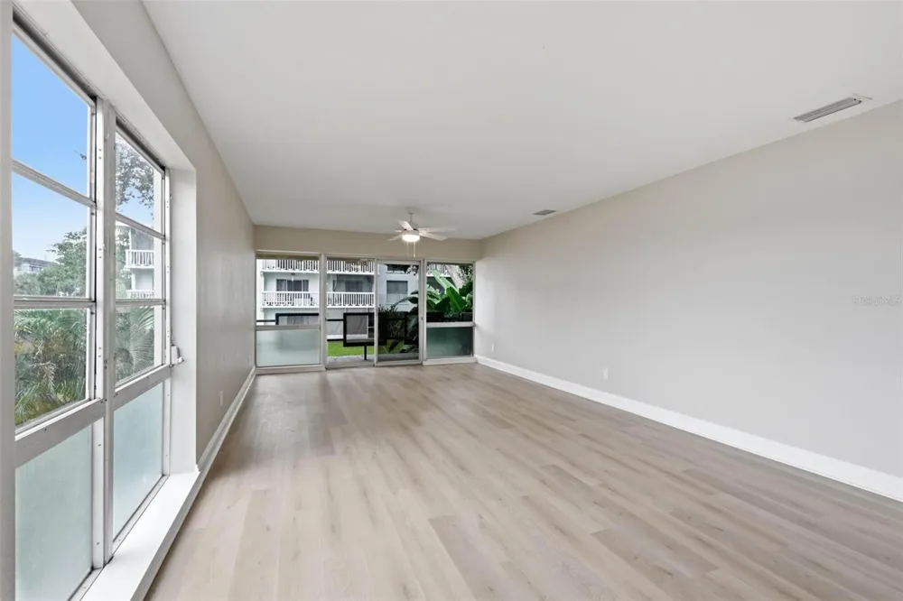 2950 W BAY DRIVE #B1 Belleair Bluffs, FL 33770
