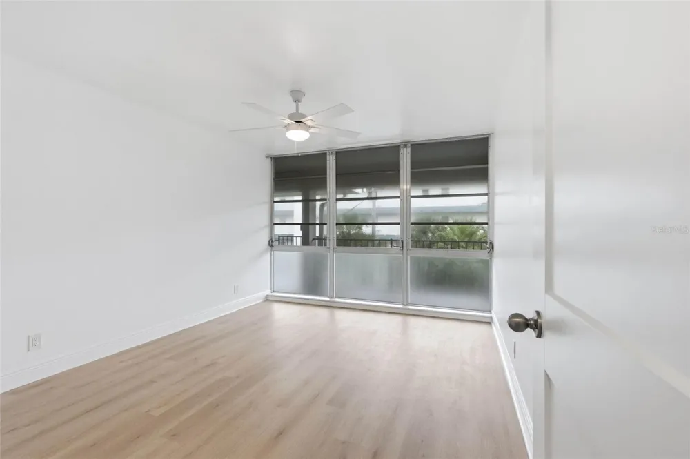 2950 W BAY DRIVE #B1 Belleair Bluffs, FL 33770