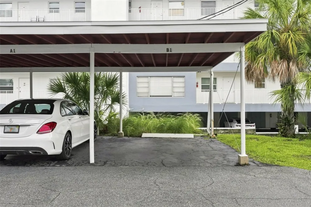 2950 W BAY DRIVE #B1 Belleair Bluffs, FL 33770