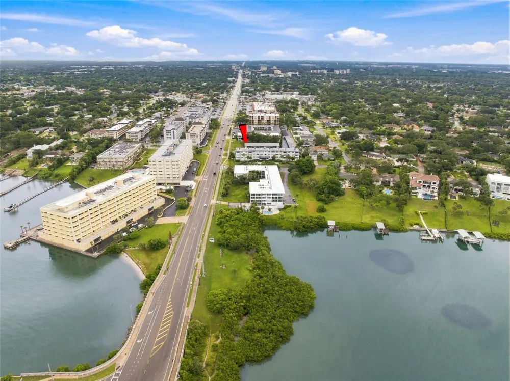 2950 W BAY DRIVE #B1 Belleair Bluffs, FL 33770