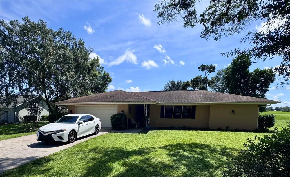 6088 FAIRWAY DRIVE Ridge Manor, FL 33523