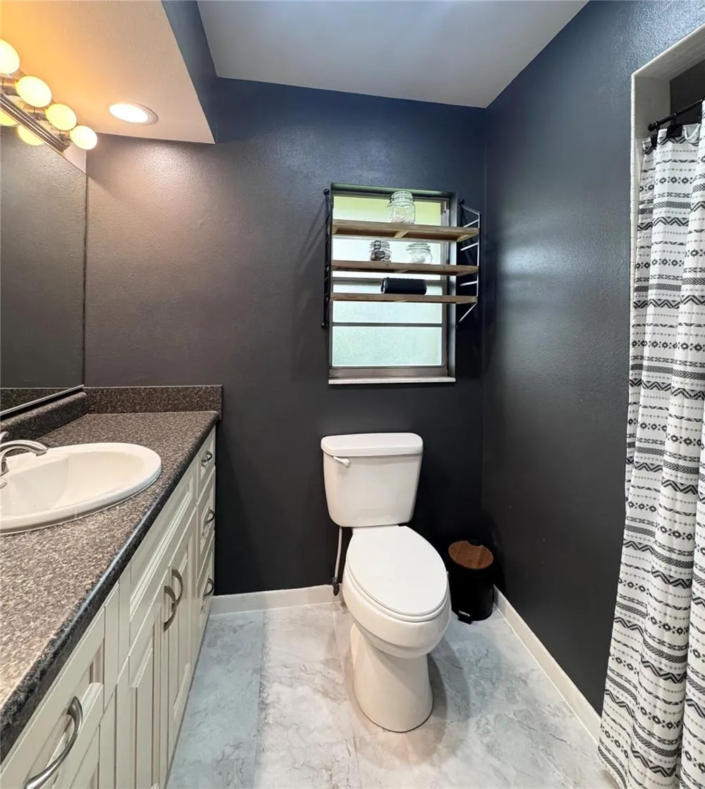 6088 FAIRWAY DRIVE Ridge Manor, FL 33523