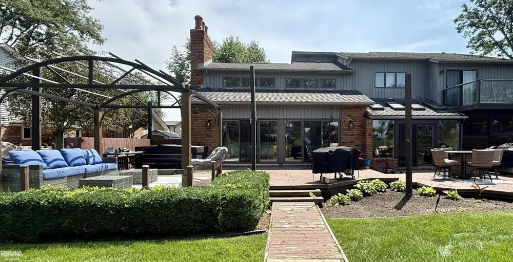 7354 Flamingo Street Clay Township, MI 48001