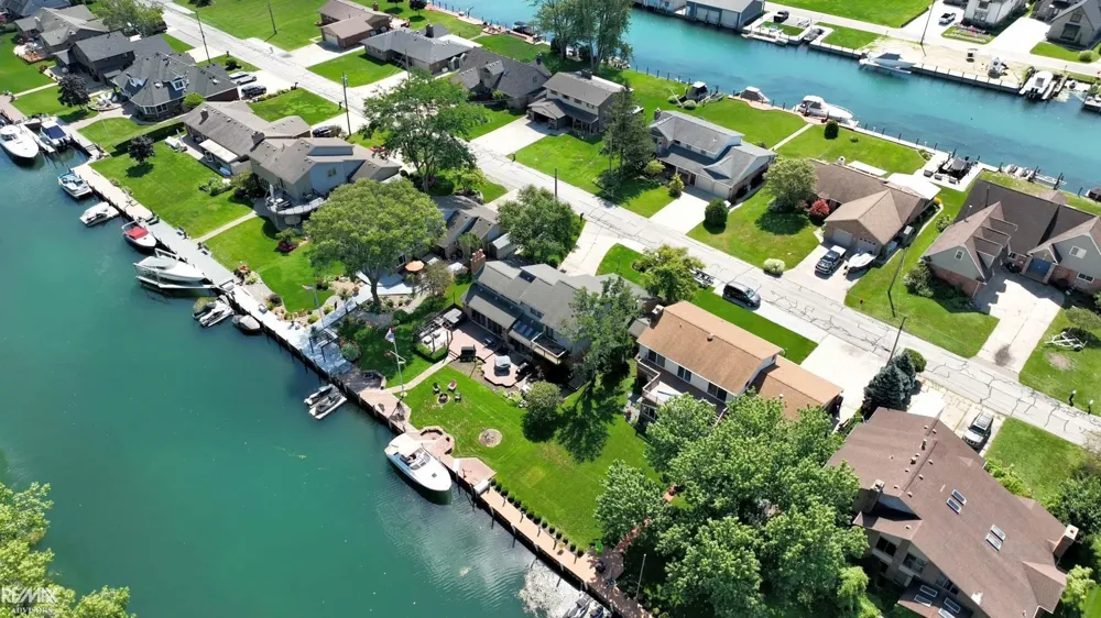 7354 Flamingo Street Clay Township, MI 48001