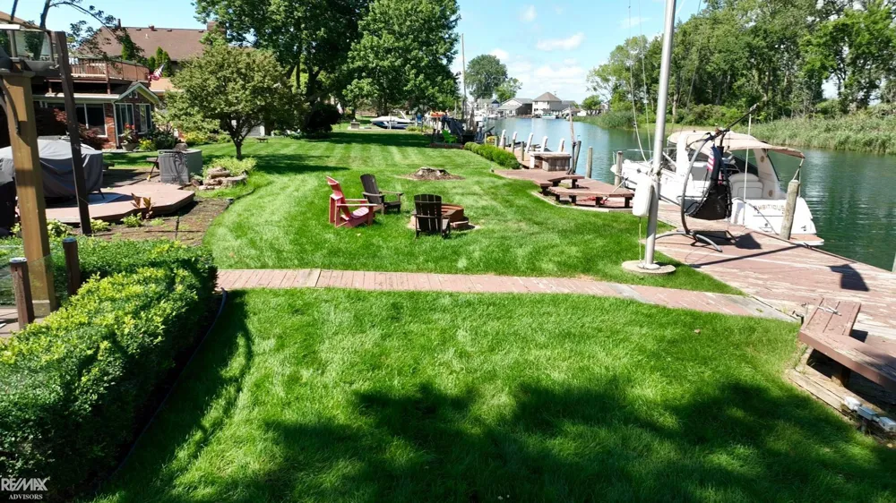 7354 Flamingo Street Clay Township, MI 48001