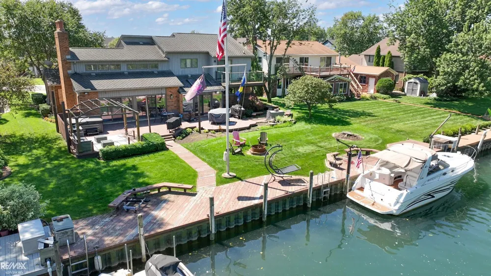7354 Flamingo Street Clay Township, MI 48001