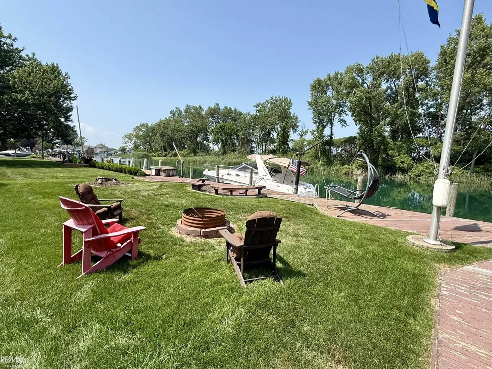 7354 Flamingo Street Clay Township, MI 48001