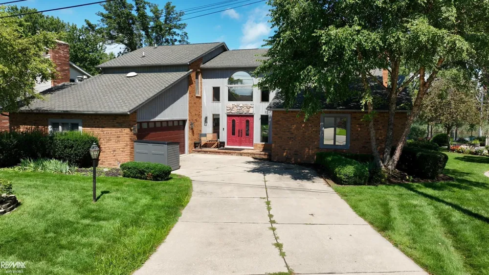 7354 Flamingo Street Clay Township, MI 48001