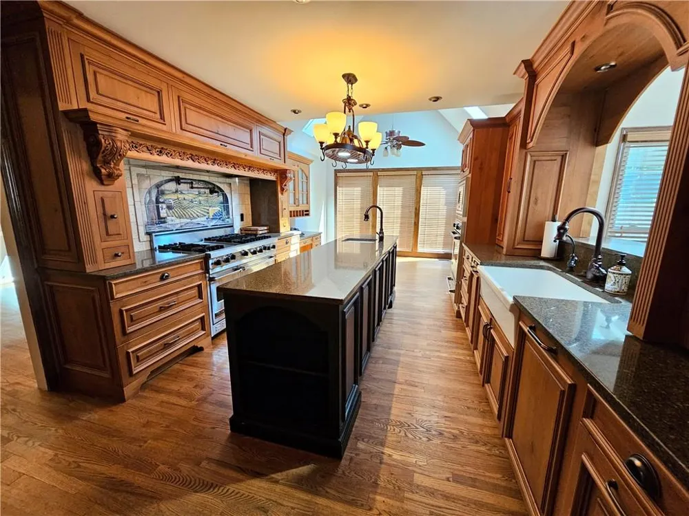 Address Not Shown Marietta, GA 30066