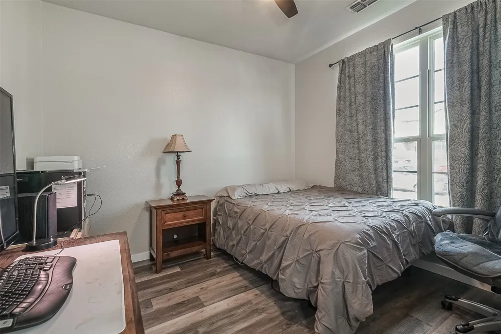 1048 Waverly Drive Van Alstyne, TX 75495