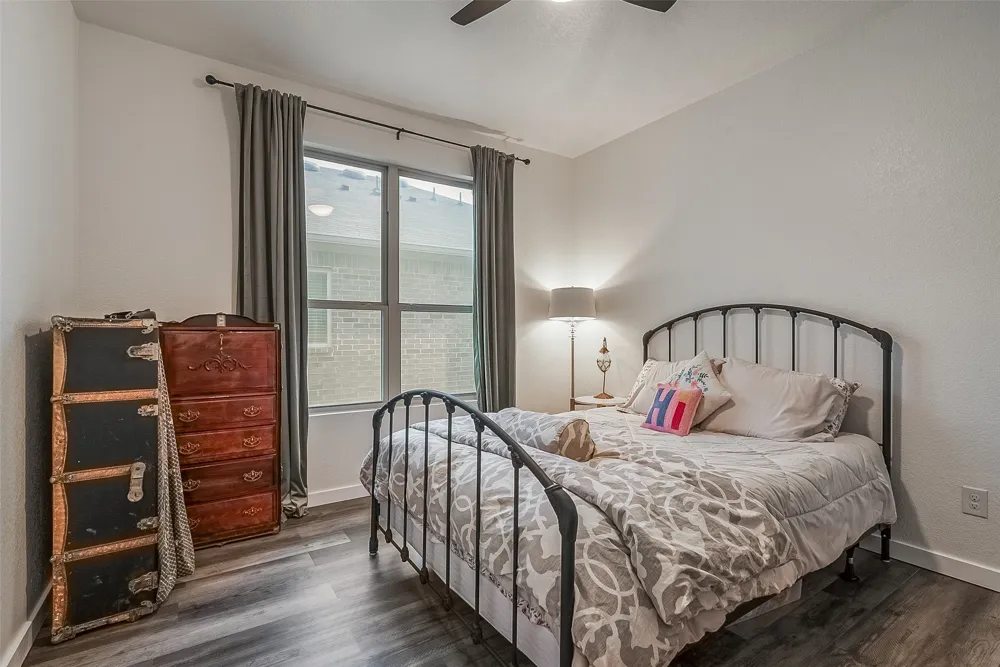 1048 Waverly Drive Van Alstyne, TX 75495