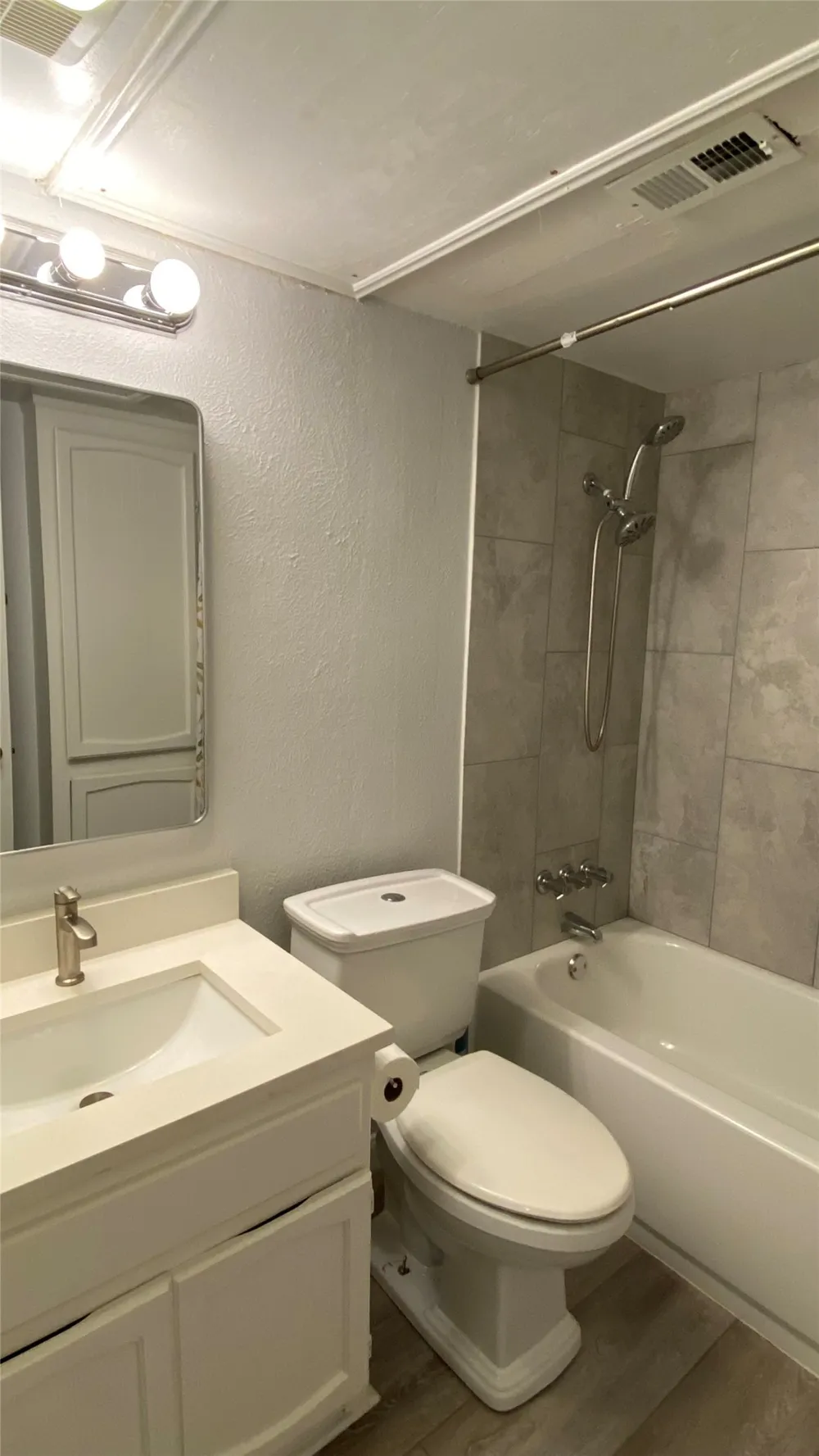 12816 Midway Road #1049 Dallas, TX 75244