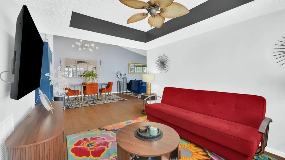 7618 Tahiti Lane #206 Lake Worth, FL 33467