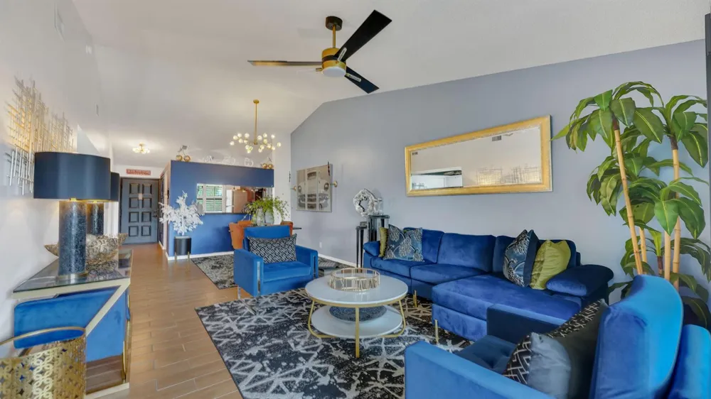 7618 Tahiti Lane #206 Lake Worth, FL 33467