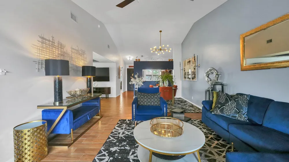 7618 Tahiti Lane #206 Lake Worth, FL 33467