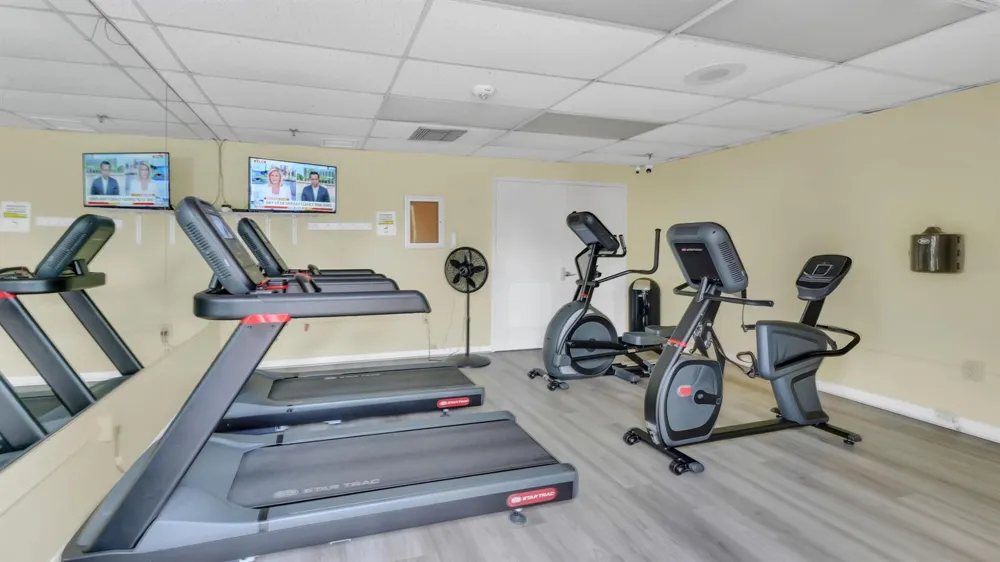 7618 Tahiti Lane #206 Lake Worth, FL 33467