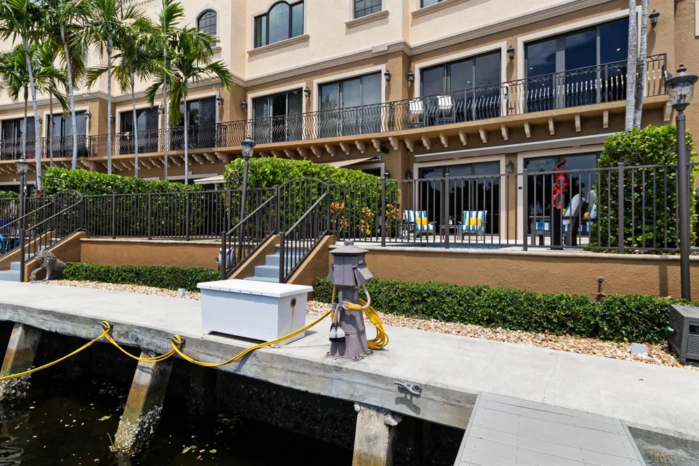 2166 SE 7TH STREET #2166 Pompano Beach, FL 33062