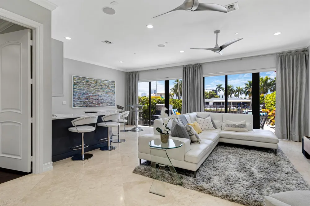 2166 SE 7TH STREET #2166 Pompano Beach, FL 33062