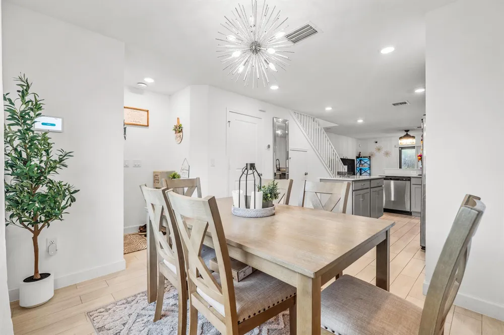 5031 Genove Place Riviera Beach, FL 33410