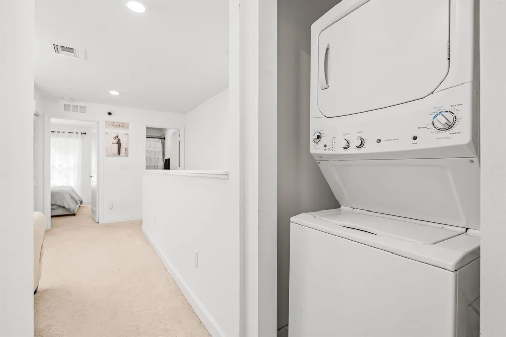 5031 Genove Place Riviera Beach, FL 33410