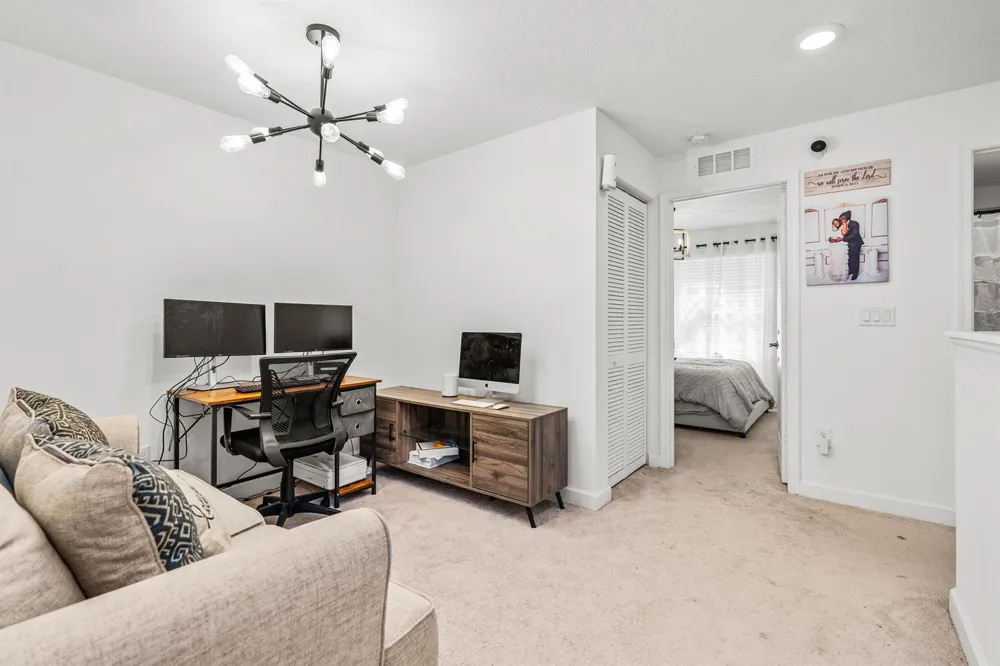 5031 Genove Place Riviera Beach, FL 33410