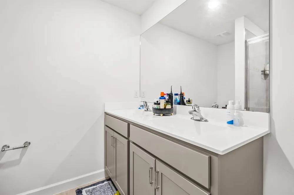 5031 Genove Place Riviera Beach, FL 33410