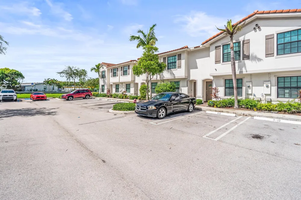 5031 Genove Place Riviera Beach, FL 33410