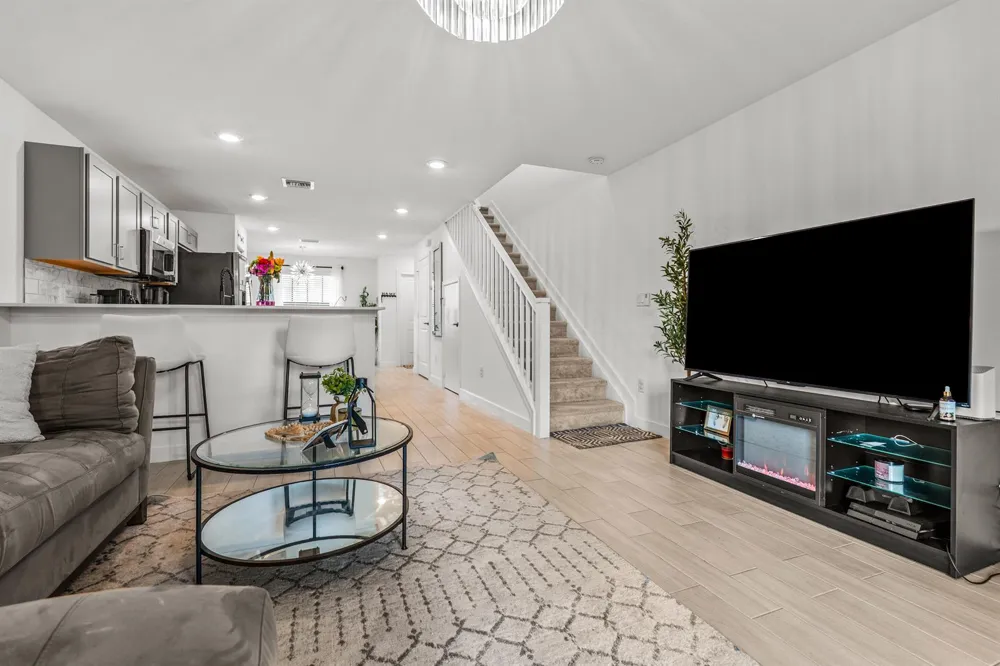 5031 Genove Place Riviera Beach, FL 33410