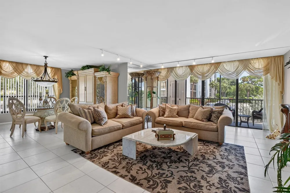 20110 Boca West Drive #228 Boca Raton, FL 33434