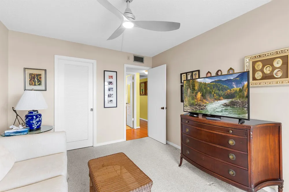 19 Ashby A Deerfield Beach, FL 33442