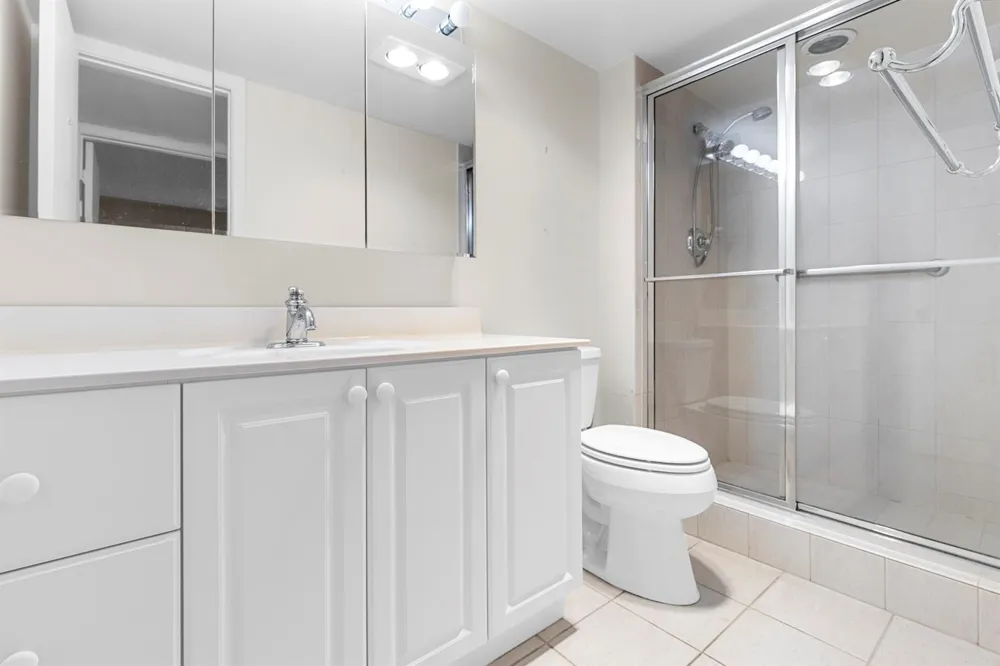 19 Ashby A Deerfield Beach, FL 33442