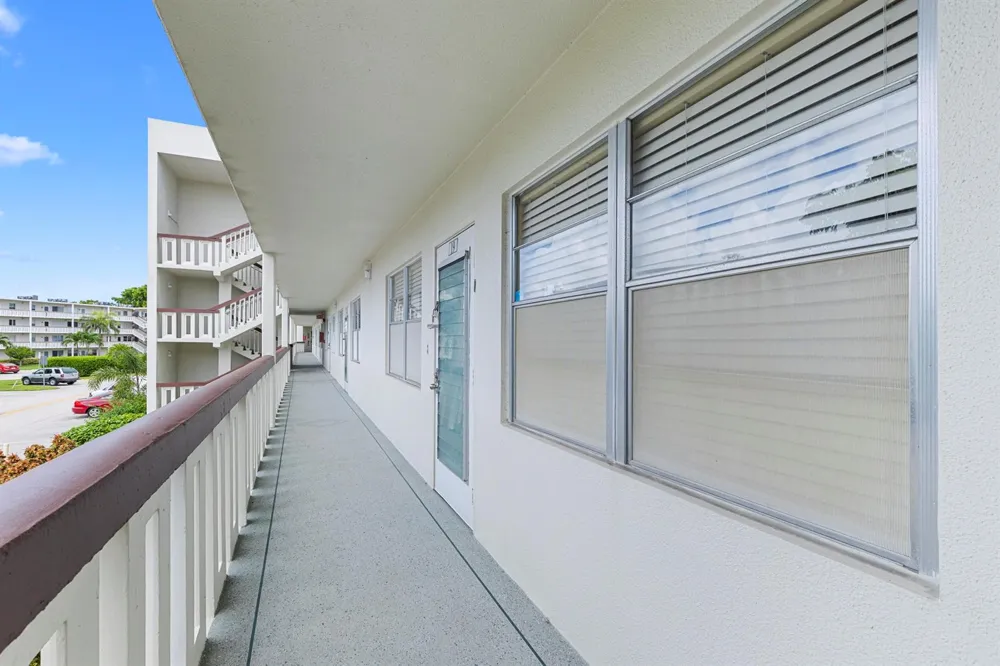 19 Ashby A Deerfield Beach, FL 33442