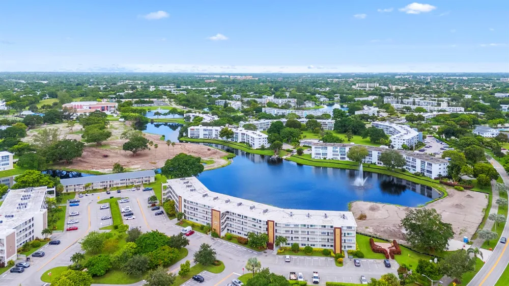 19 Ashby A Deerfield Beach, FL 33442