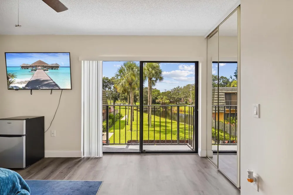 3422 34th Way West Palm Beach, FL 33407