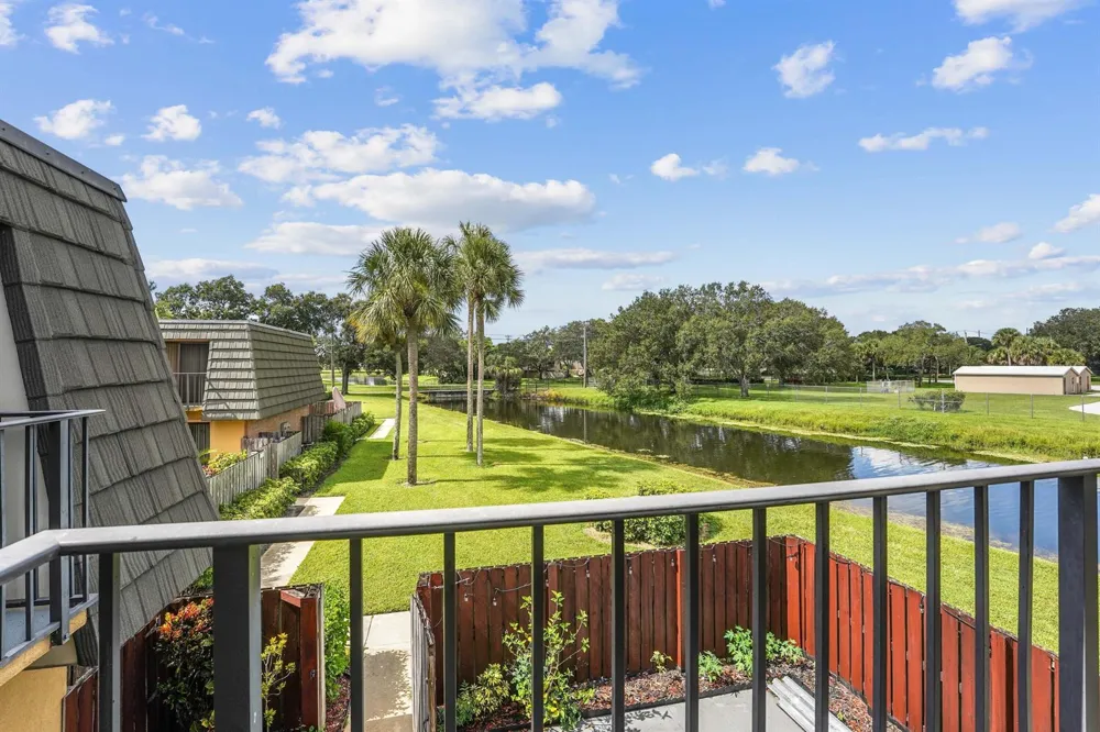 3422 34th Way West Palm Beach, FL 33407
