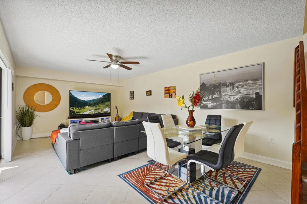 3422 34th Way West Palm Beach, FL 33407