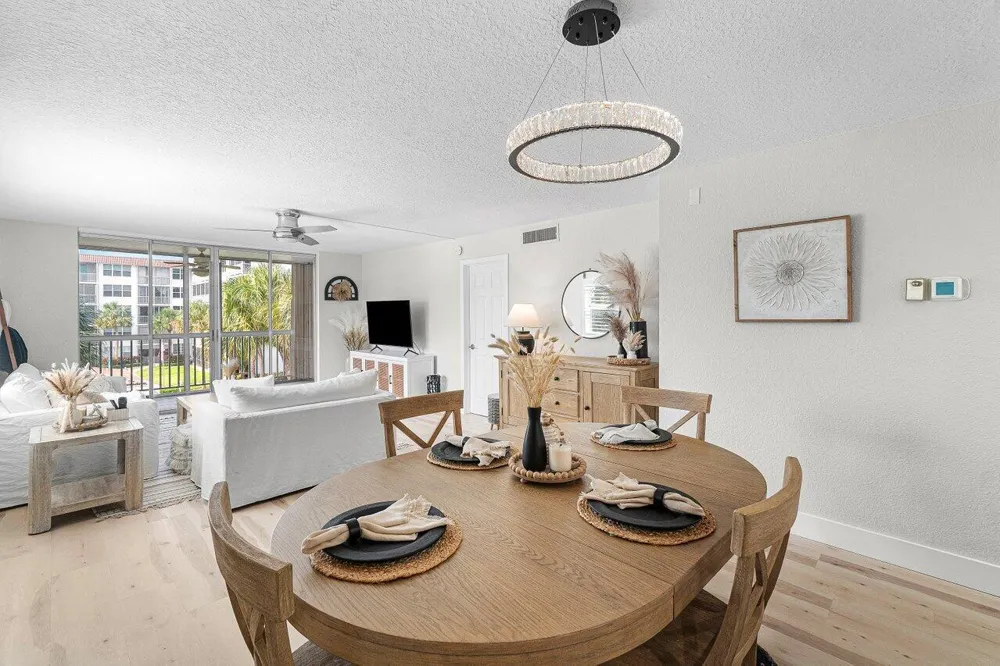 2809 Florida Boulevard #310 Delray Beach, FL 33483