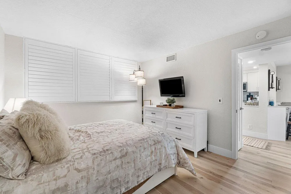 2809 Florida Boulevard #310 Delray Beach, FL 33483