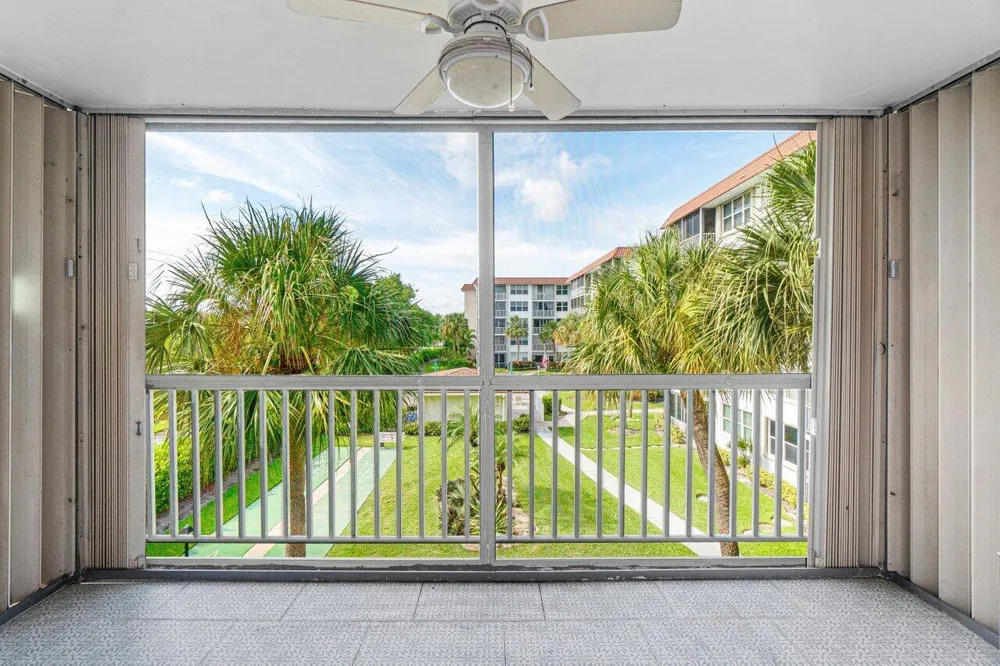 2809 Florida Boulevard #310 Delray Beach, FL 33483