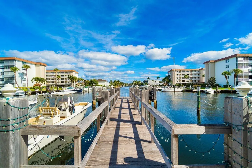 2809 Florida Boulevard #310 Delray Beach, FL 33483