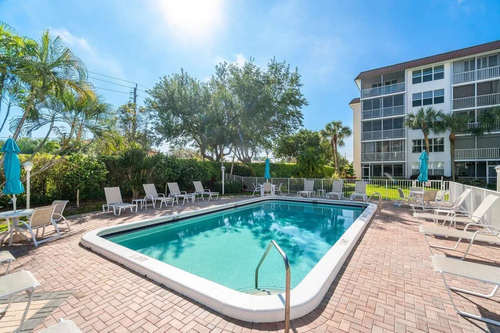 2809 Florida Boulevard #310 Delray Beach, FL 33483