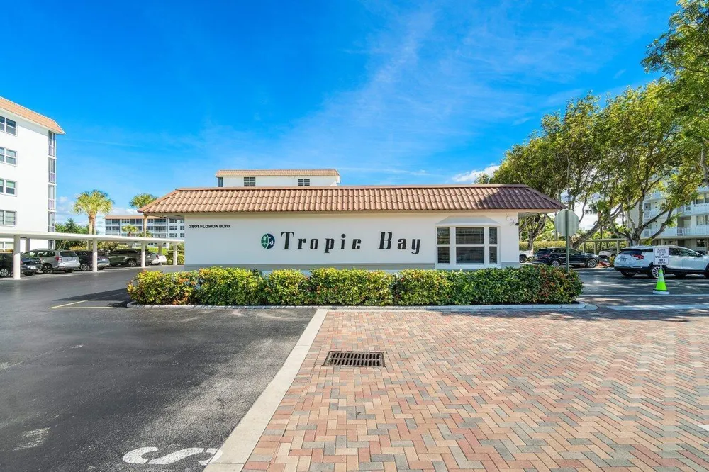 2809 Florida Boulevard #310 Delray Beach, FL 33483