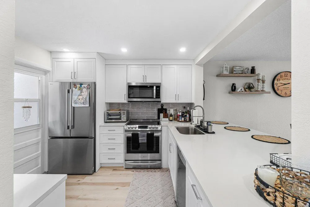 2809 Florida Boulevard #310 Delray Beach, FL 33483
